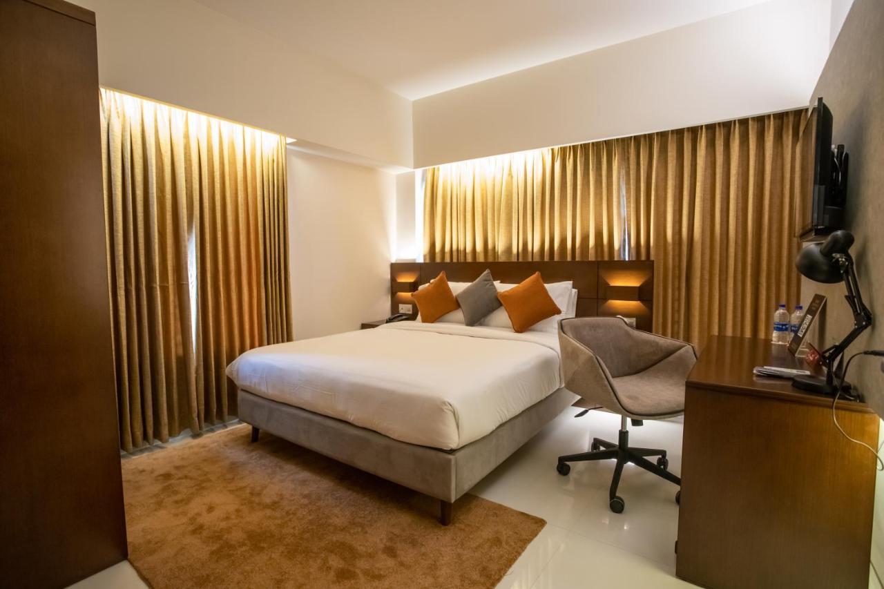 Jatra Flagship Khulna City Centre 외부 사진